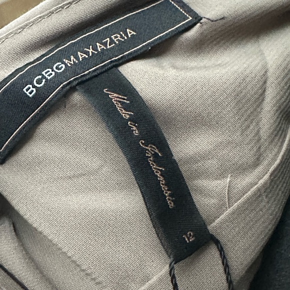 Max Azria Halter w/ Ruffles & Pleated Dress - Picture 6 of 9